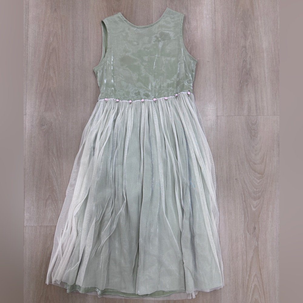 Elegant Sage Green Kids Dress, XL